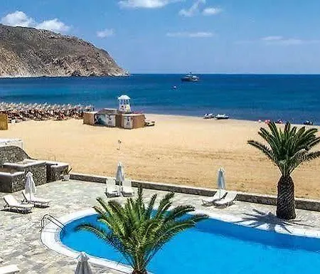 Myconian Sunrise Relais & Chateaux Hotel